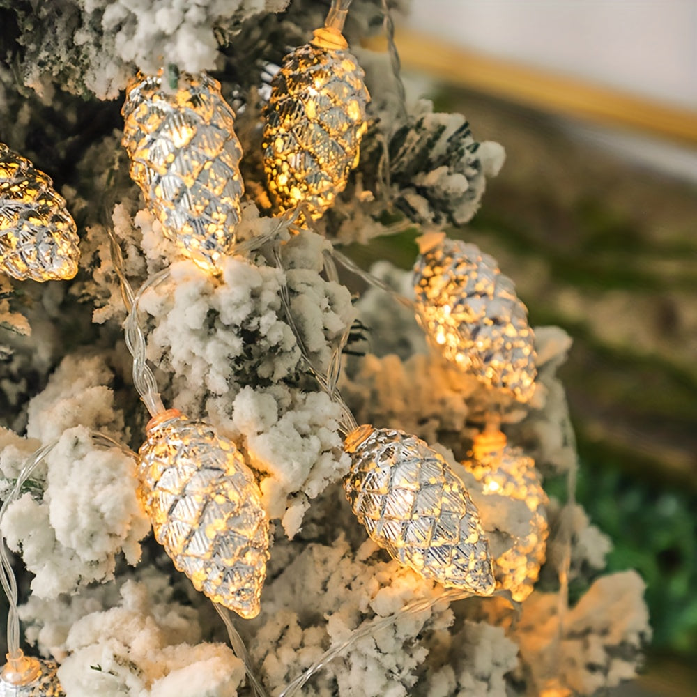 SilverPine Glow | Lichtsnoer met dennenappels