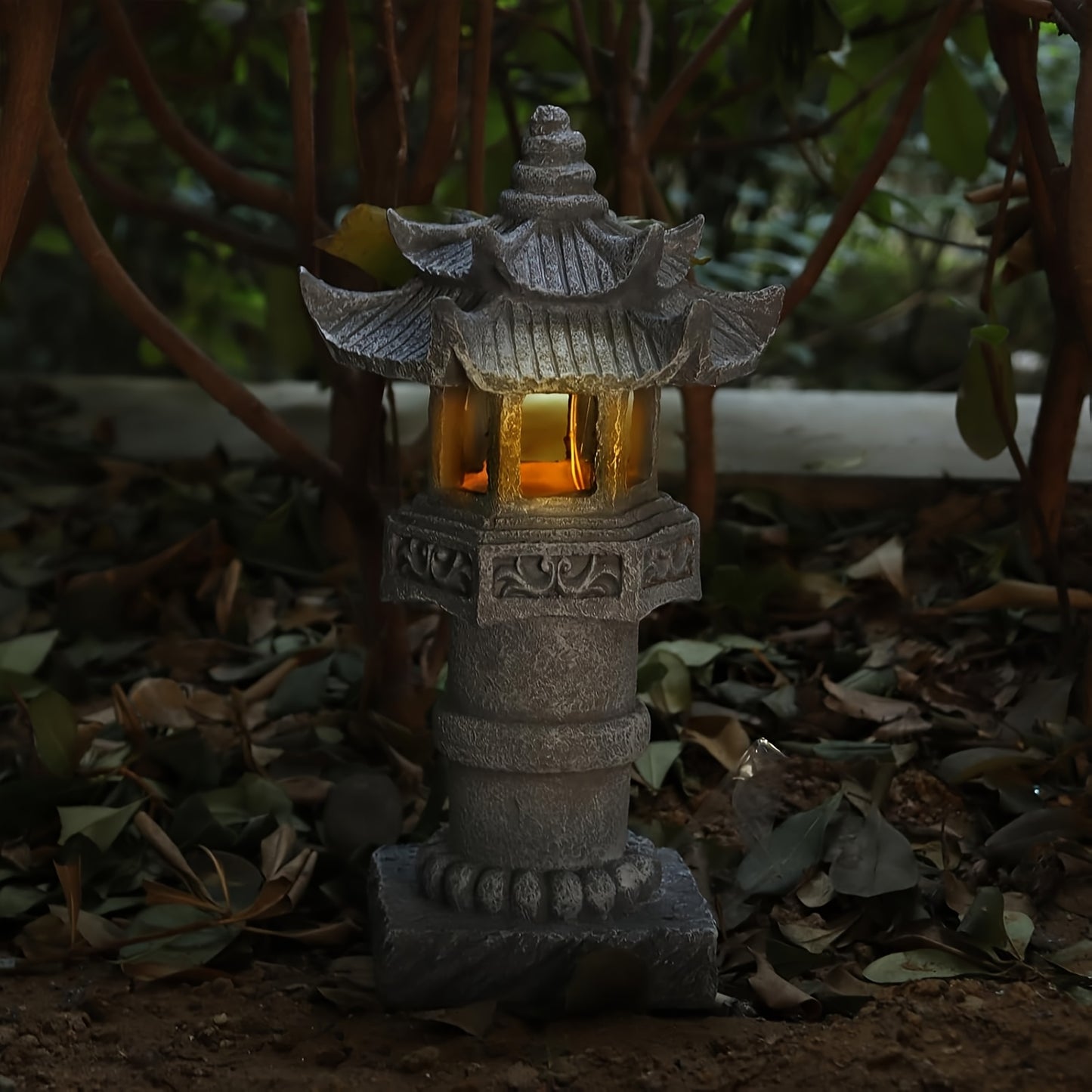 Zenora Solar | Pagoda lamp