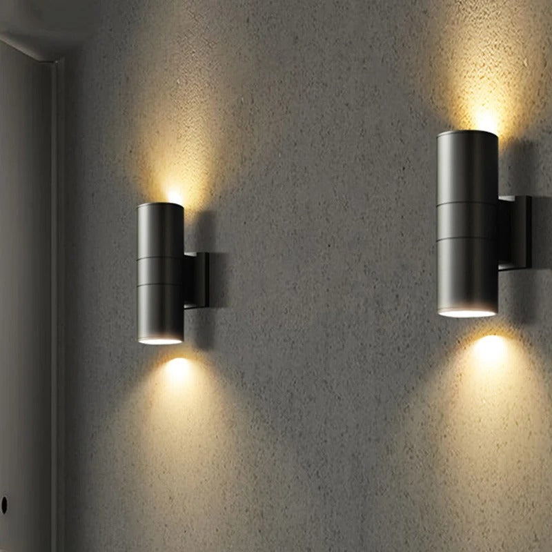 LineaFlux Wall | Krachtige LED buitenwandlamp met modern lichtaccent
